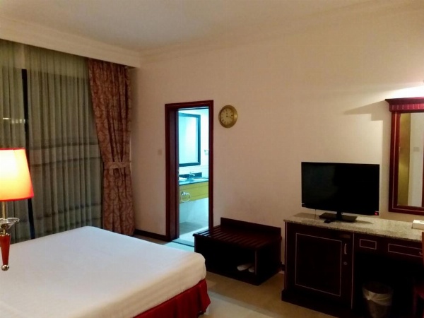 Taj Plaza Hotel image 19